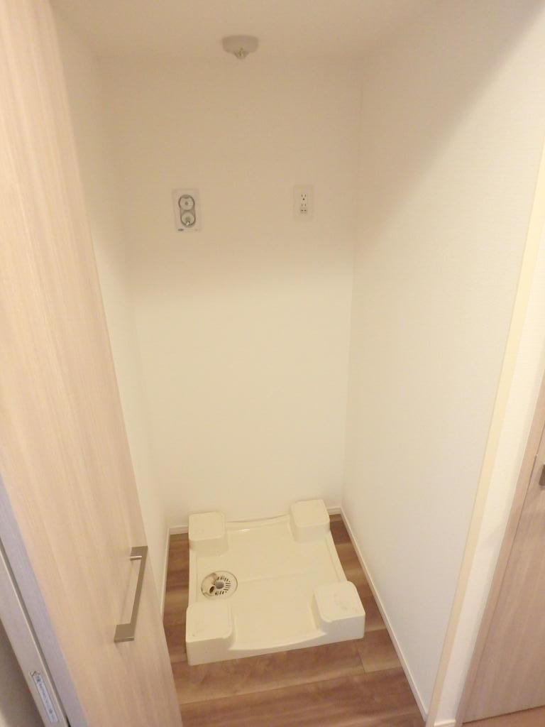その他　室内洗濯機置場