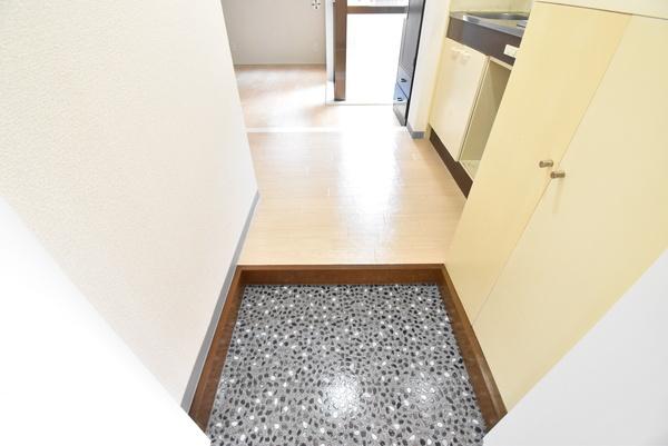 玄関　同間取り別部屋