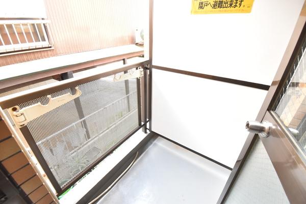 バルコニー　同間取り別部屋