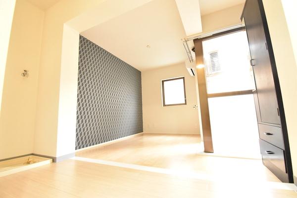 居室・リビング　同間取り別部屋
