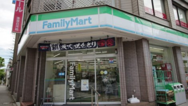 コンビニ　ファミリーマート 白河二丁目店（コンビニ）まで729m
