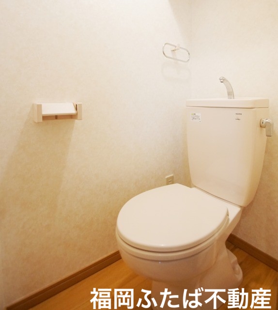 イル・グラッツィア大濠西Iのトイレ写真