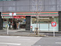 コンビニ　セブンイレブン 神田紺屋町店（コンビニ）まで190m