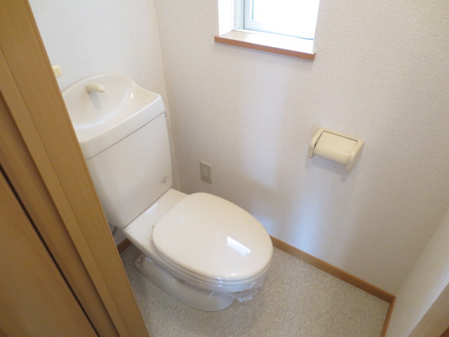 リバーサイド小野々井のトイレ写真