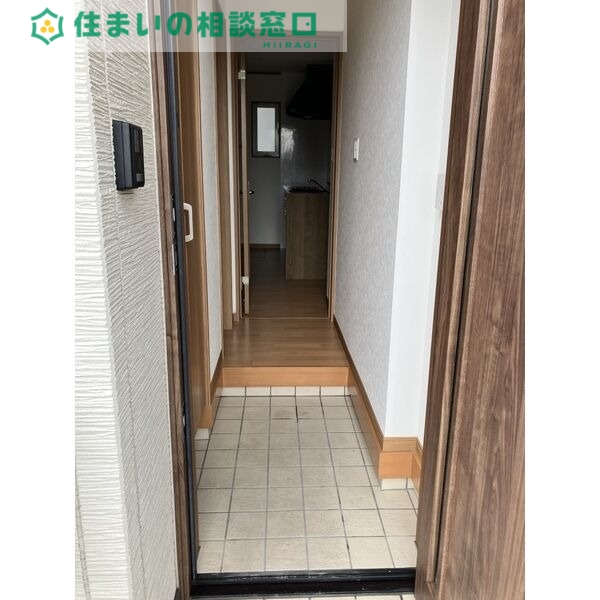 名鉄名古屋本線 男川駅 徒歩25分 2階建 築4年の玄関写真