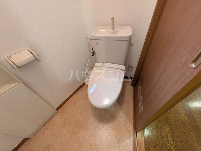 東綾瀬二丁目テラスハウスのトイレ写真