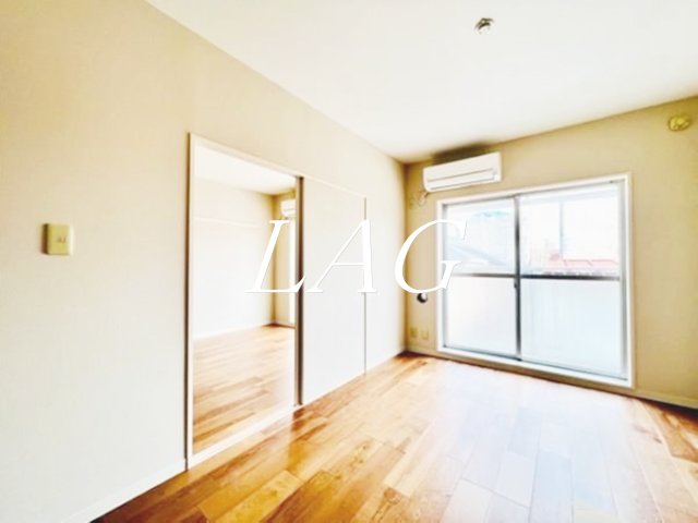 居室・リビング　洋室のお部屋です。