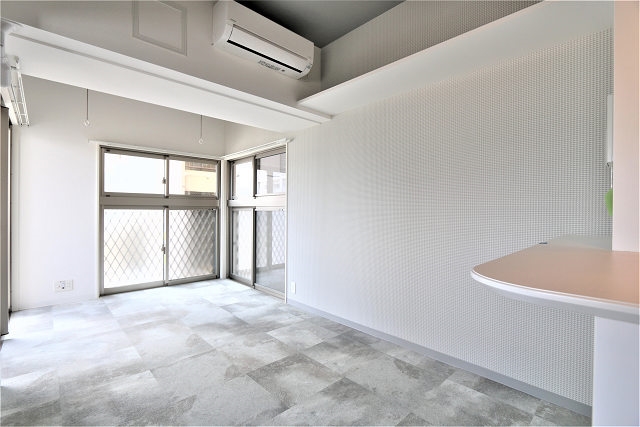 地下鉄箱崎線 呉服町駅 徒歩4分 14階建 築6年の居間写真