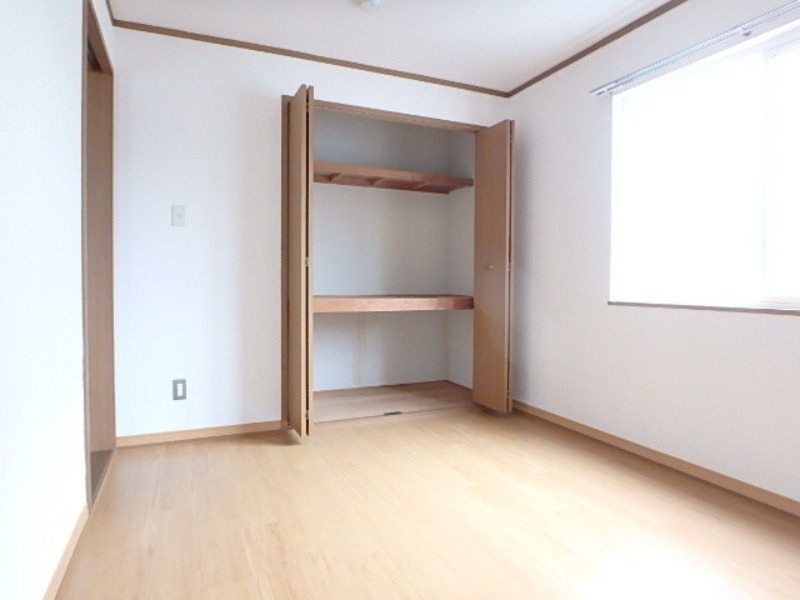 収納　図面と現状に相違がある場合には現状を優先