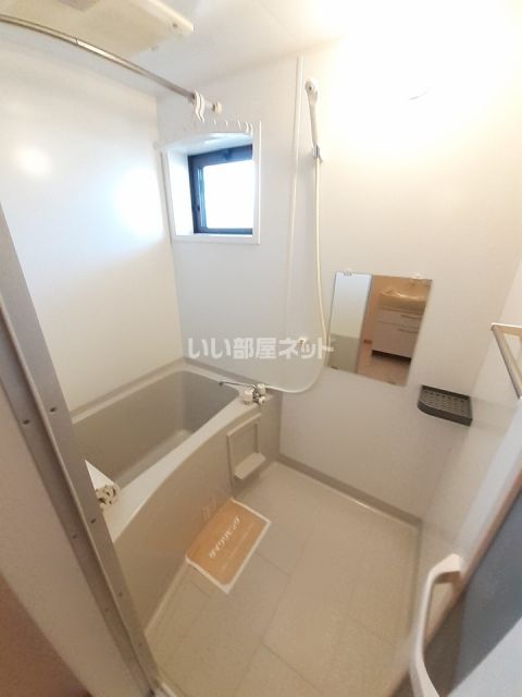 リファルジェント泉 D棟の風呂写真