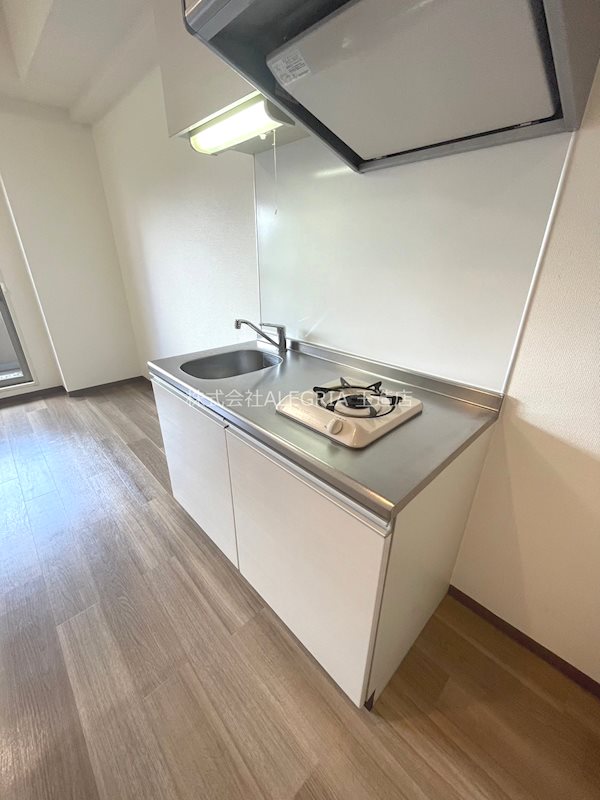 地下鉄中央線 深江橋駅 徒歩5分 9階建 築19年のキッチン写真