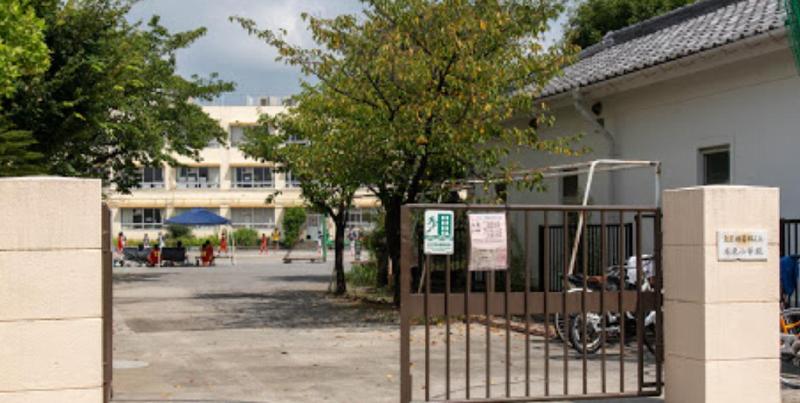 小学校　葛飾区立水元小学校（小学校）まで850m