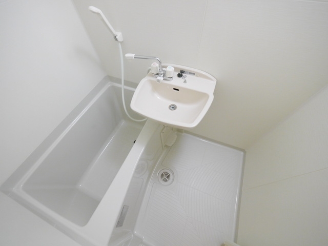バス・シャワールーム　同タイプ部屋