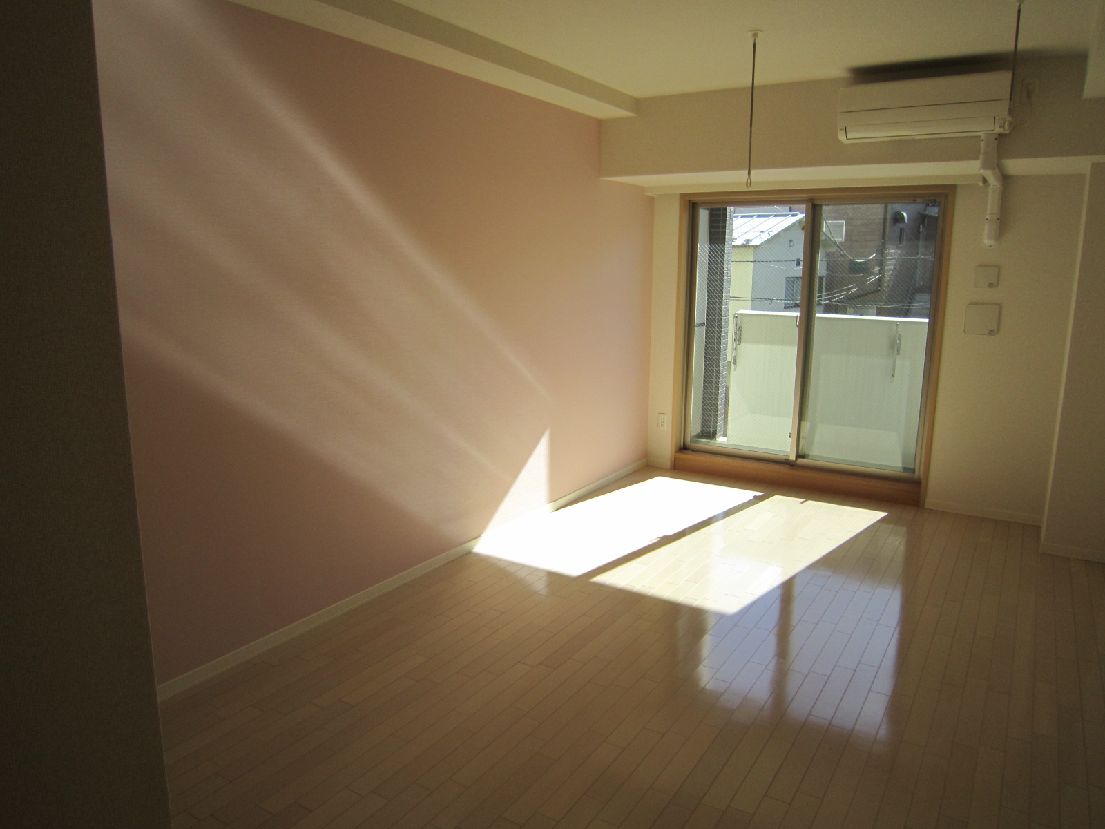 居室・リビング　洋室