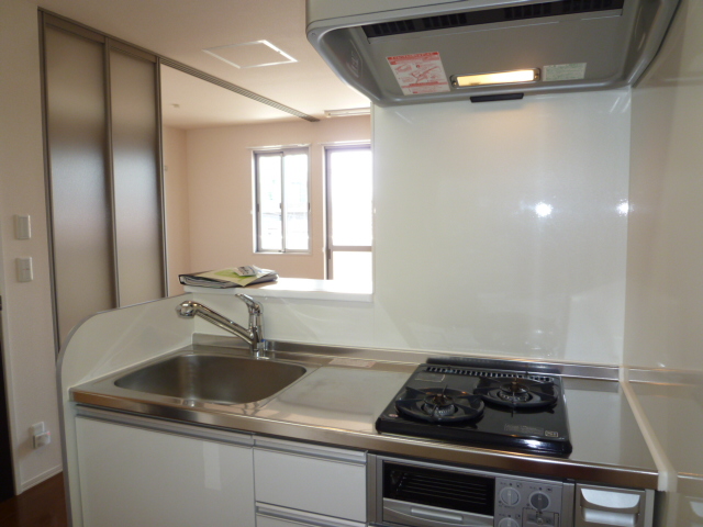 キッチン　対面システムキッチンです