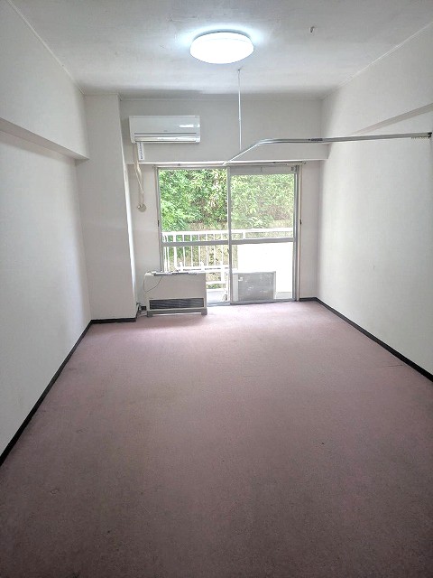 グリーンビレッジAの居間写真