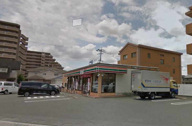 コンビニ　セブンイレブン（コンビニ）まで1949m