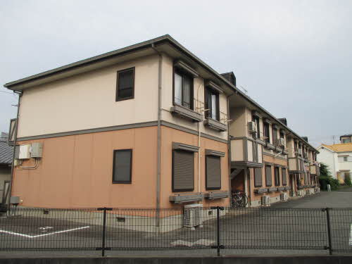 岸和田市池尻町のアパートの建物外観