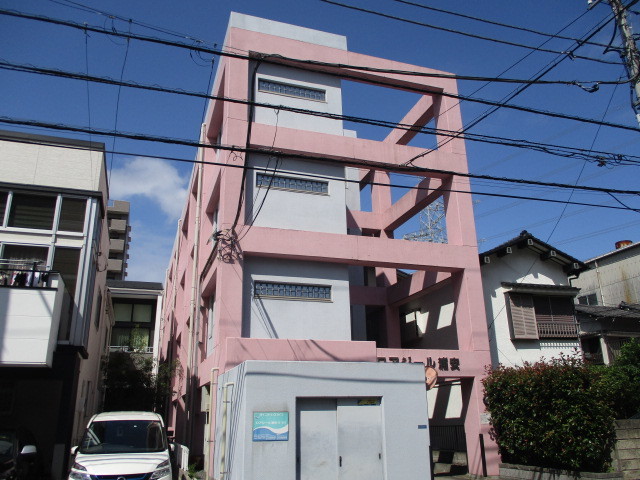 ロアジール浦安の建物外観