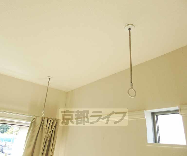 その他設備　室内物干し・