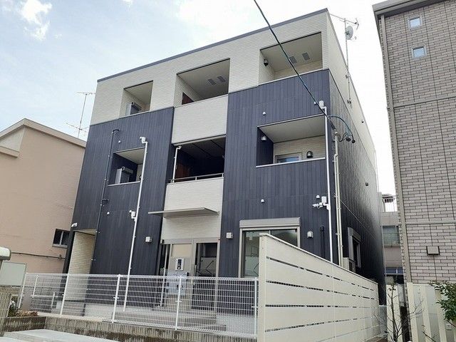 名古屋市南区菊住のアパートの建物外観