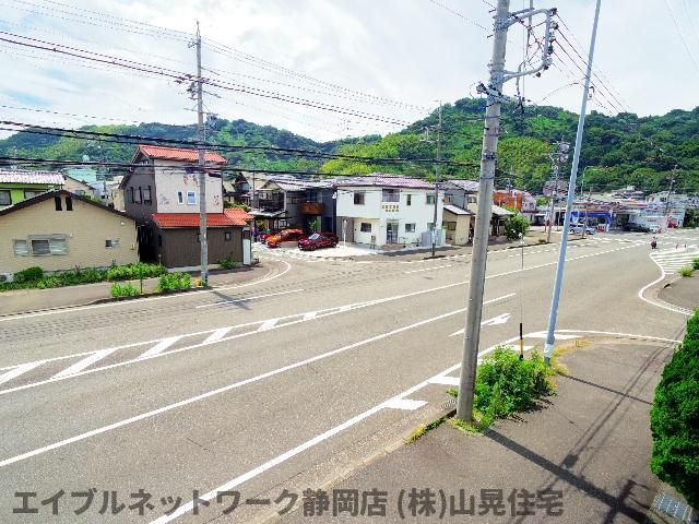 【静岡市葵区岳美のアパートの眺望】