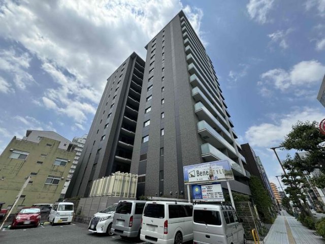 姫路市忍町のマンションの建物外観