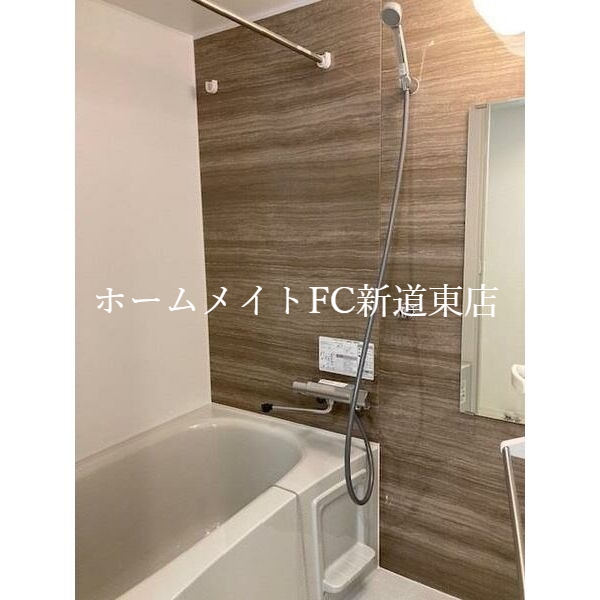 【S-RESIDENCE元町alectraのバス・シャワールーム】