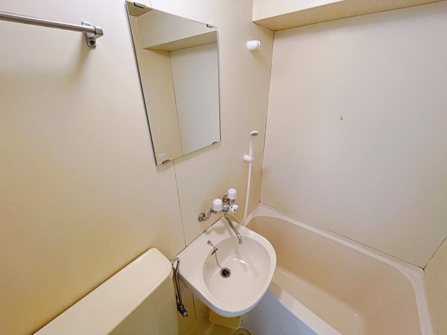 洗面設備　使いやすい洗面所です