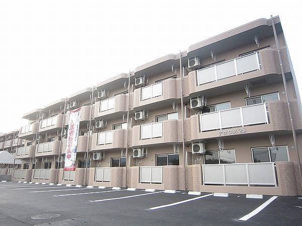 鹿児島市下福元町のマンションの建物外観