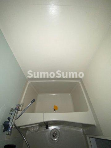 バス・シャワールーム　落ち着いた空間のお風呂です