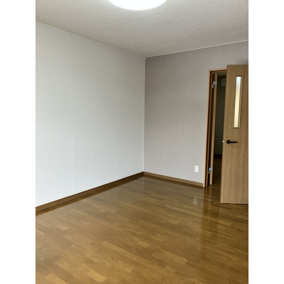 居室・リビング　居間