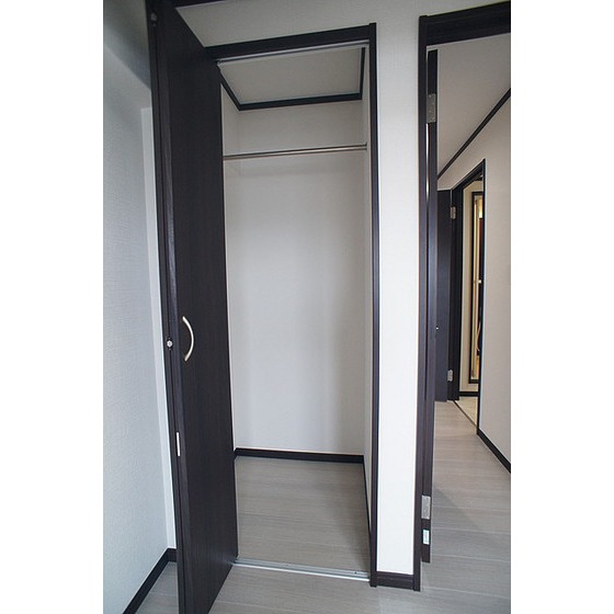 収納　クローゼット