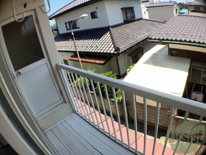 バルコニー　こちらはバルコニーの様子を撮影してみました。
