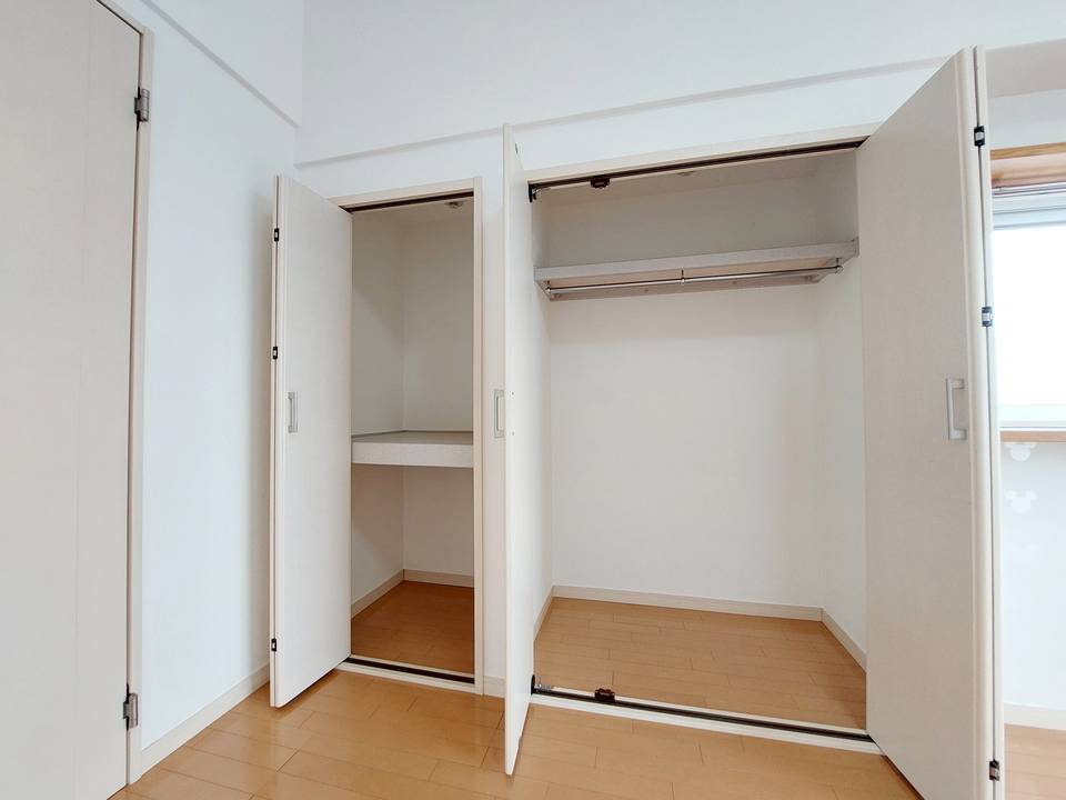 収納　クローゼット