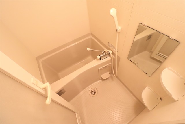 バス・シャワールーム　お風呂