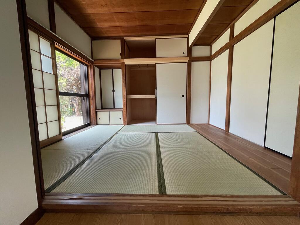 辻堂6丁目貸家の居間写真
