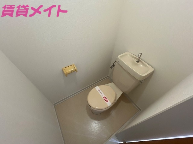 トイレ　同物件別室写真