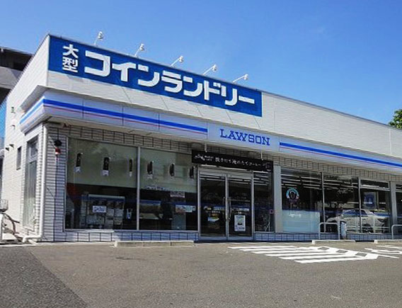 コンビニ　ローソン 桂朝日町店（コンビニ）まで261m