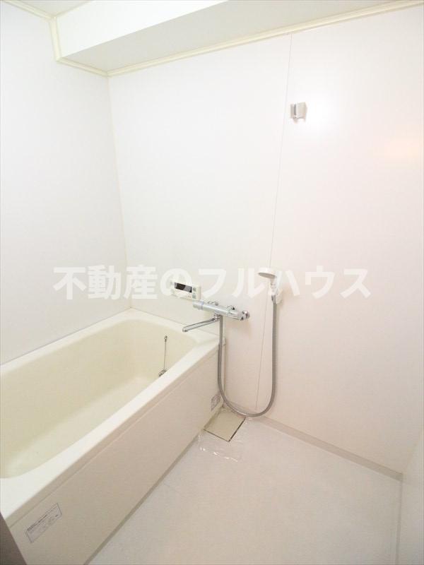 バス・シャワールーム　写真は別室