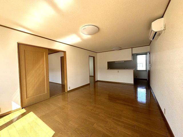 居室・リビング　リビング１