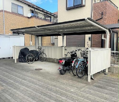 その他共有部分　屋根付き駐輪場
