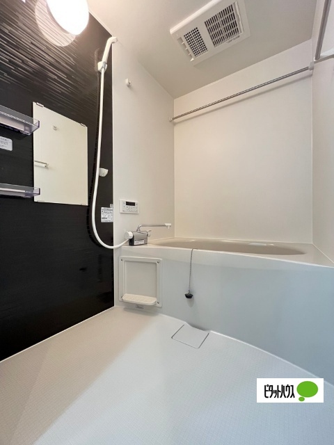 バス・シャワールーム　同一タイプ