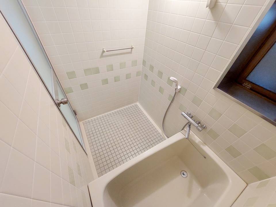 バス・シャワールーム　浴室