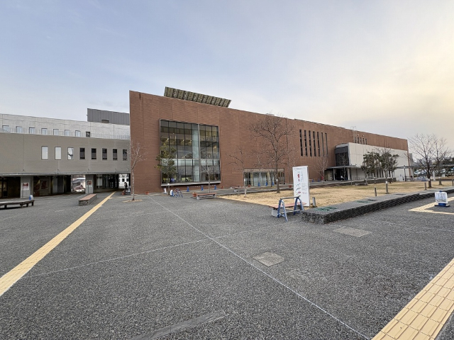 図書館　仙台市宮城野図書館（図書館）まで1276m