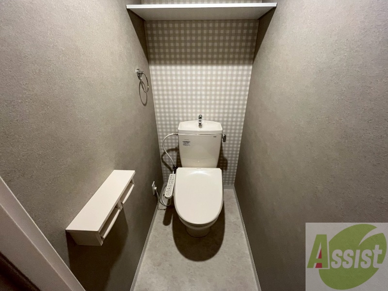 トイレ　こちらはトイレです。清潔感があり、安心して使用できます。