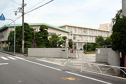 中学校　灘中学校（中学校）まで1131m