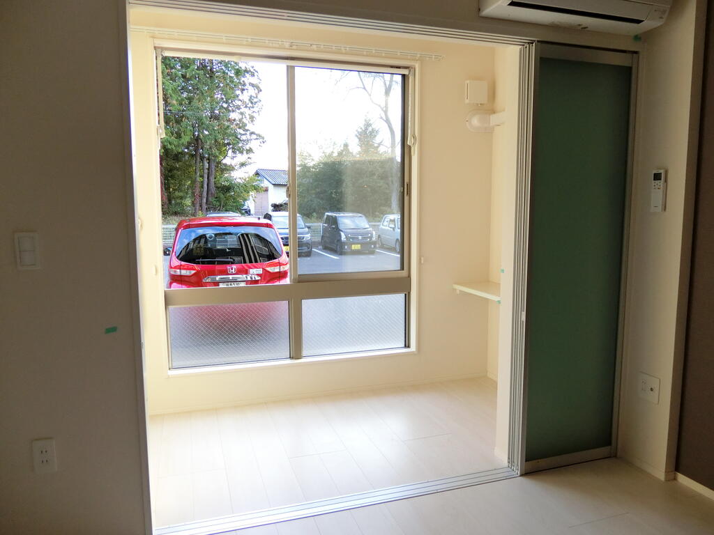 バルコニー　インナーテラス