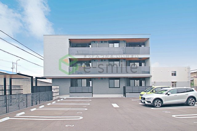 建物外観　おしゃれな外観です