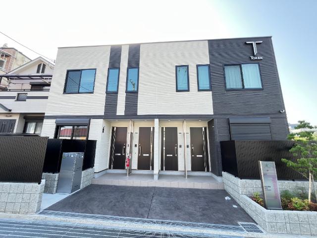 建物外観　外観写真（昼）